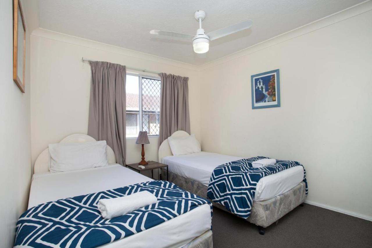 Surfers Tradewinds Hotel โกลด์โคสต์ ภายนอก รูปภาพ