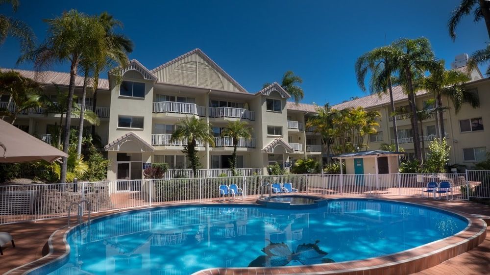 Surfers Tradewinds Hotel โกลด์โคสต์ ภายนอก รูปภาพ